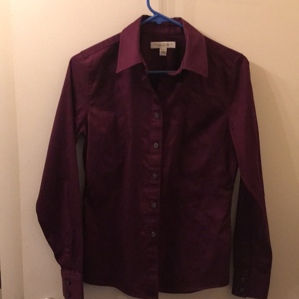 Banana Republic Button-up suit shirt, Size 4
